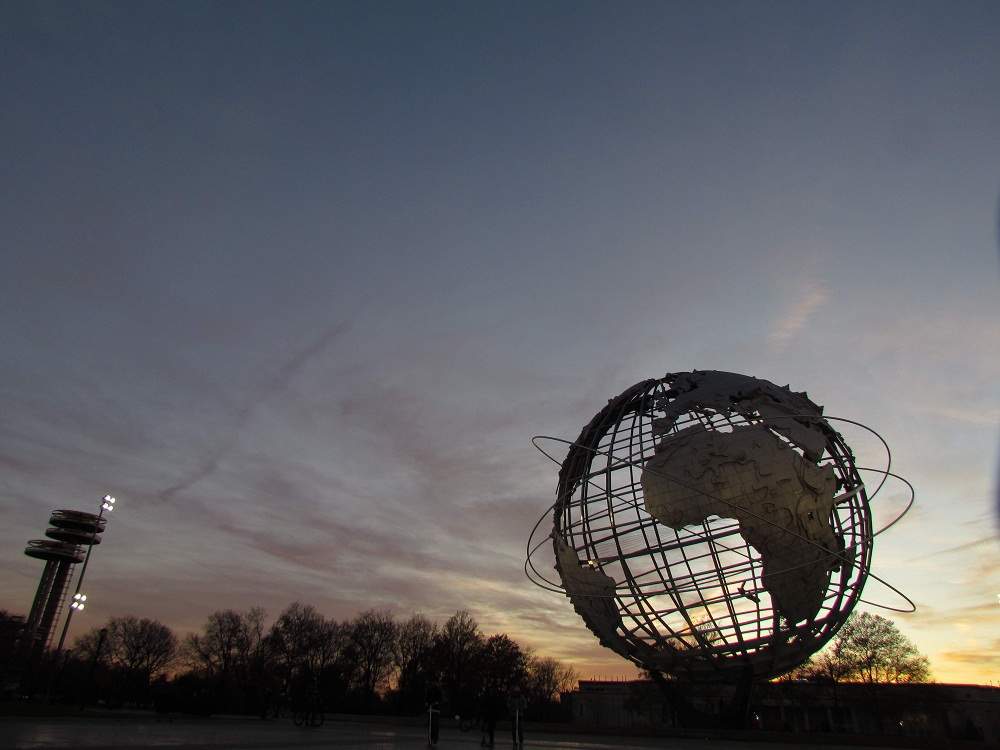 New York City - Queens - Unisphere Sonnenuntergang