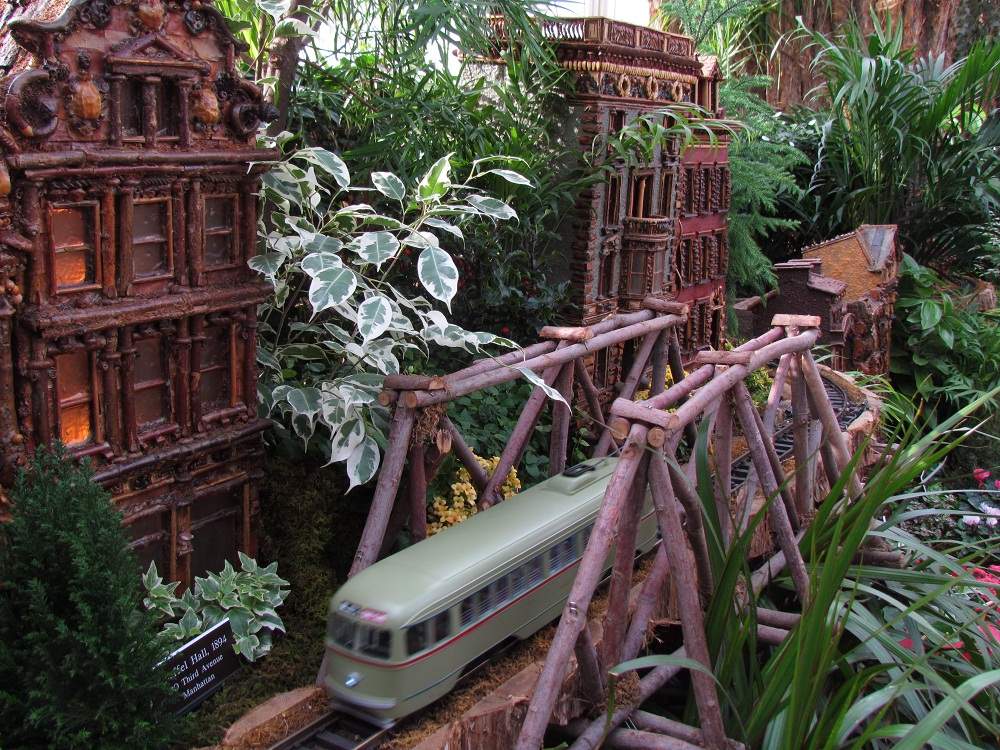 New York City - Bronx Botanical Garden - Holiday Train Show