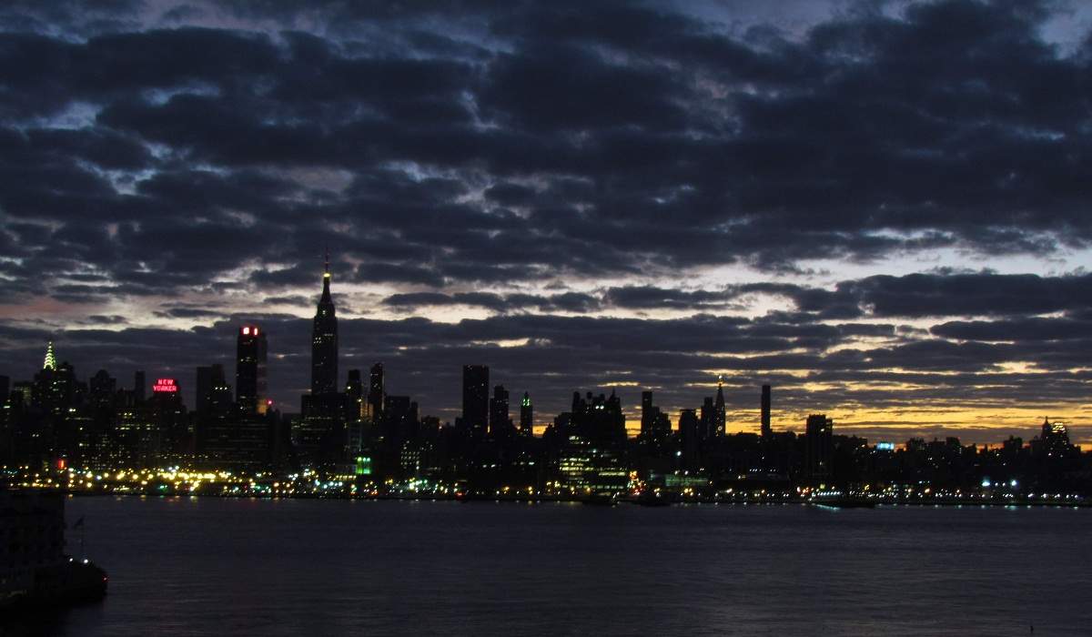 New York City - Manhattan Sunrise